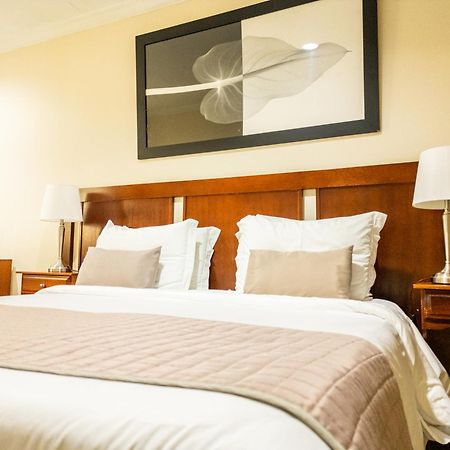 Radio Hotel Resort & Convention 세라니그라 외부 사진