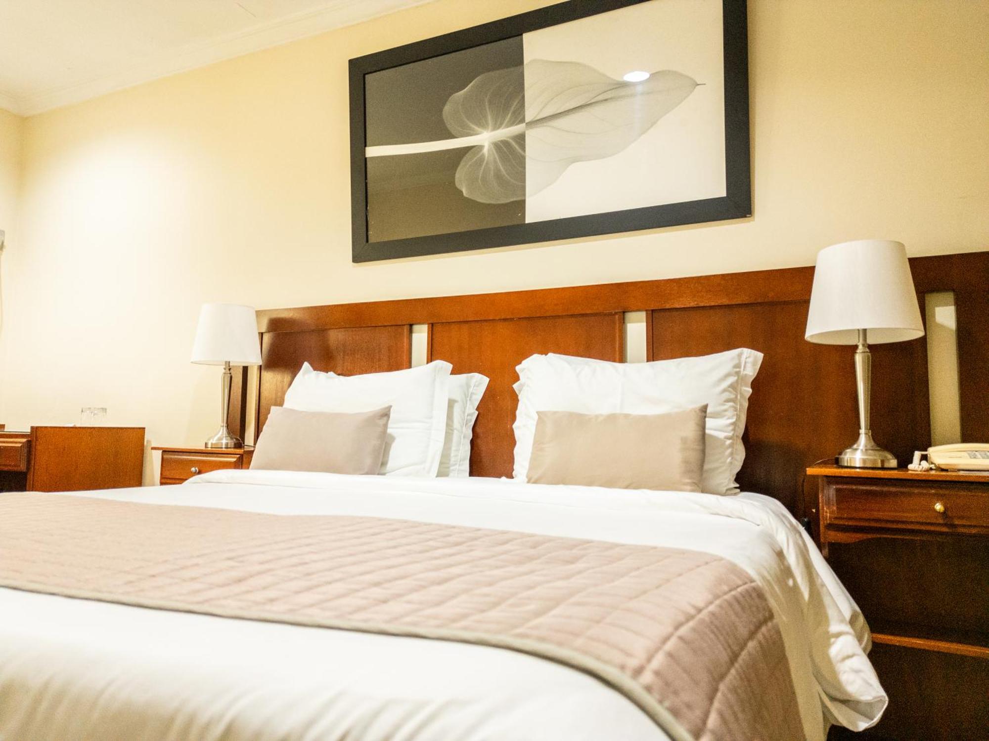 Radio Hotel Resort & Convention 세라니그라 외부 사진